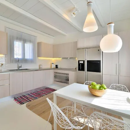 Illustrious Mykonos - 4 Bedrooms - Mai - Private Pool & Bbq - Elia Villa