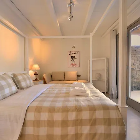 Illustrious Mykonos - 4 Bedrooms - Mai - Private Pool & Bbq - Elia Villa *
